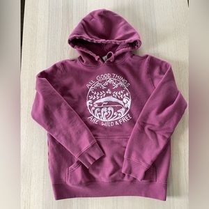 Salmon Sisters Wild & Free Pullover Hoodie